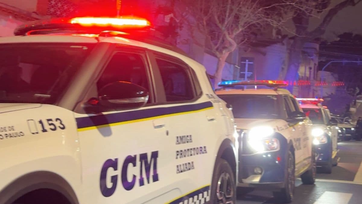 Dois homens são presos por roubo a idoso em São Paulo