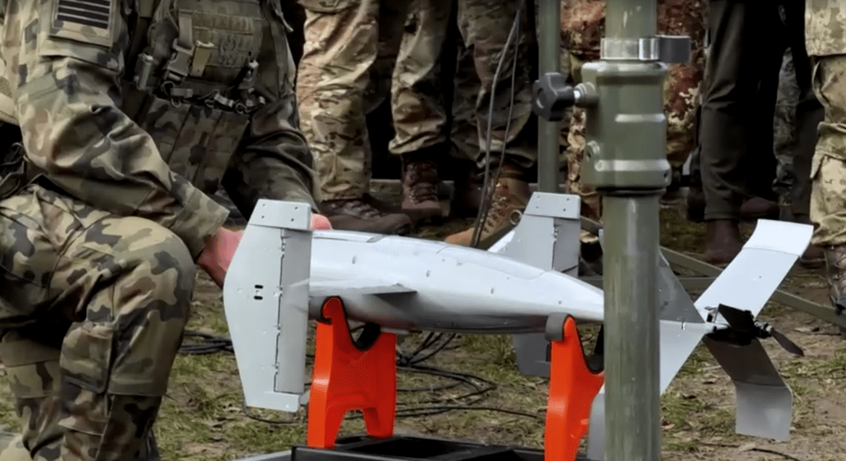 China treina soldados russos em drones para guerra na Ucrânia