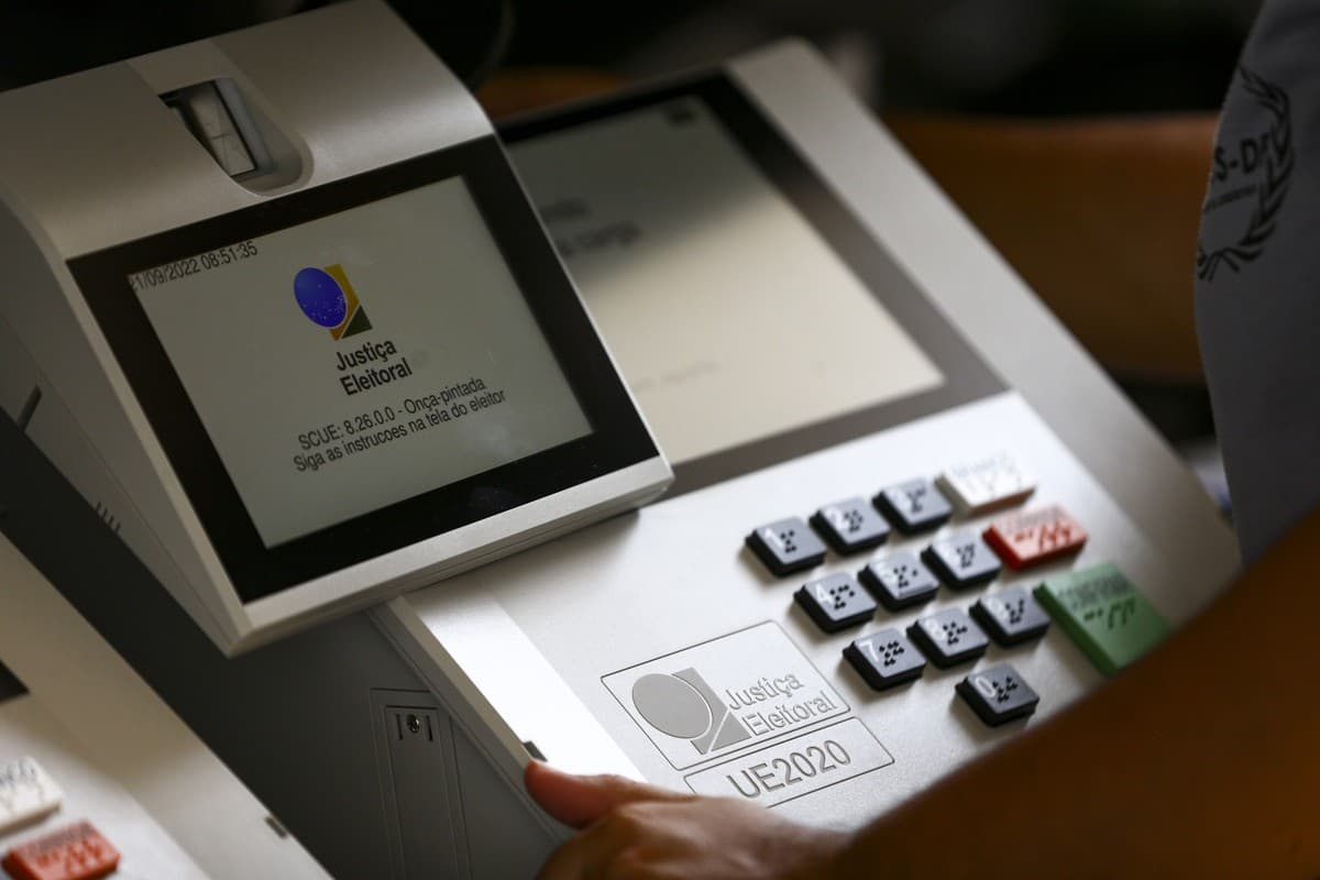 Mudanças Políticas à Vista: Autoridades se Preparam para Eleições de Outubro