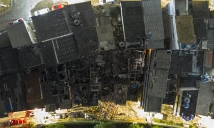 Demolição de imóveis começa após explosão no Jaguaré, SP