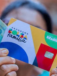 Bolsa Família: Beneficiários com NIS final 2 recebem pagamentos em agosto pela Caixa Tem