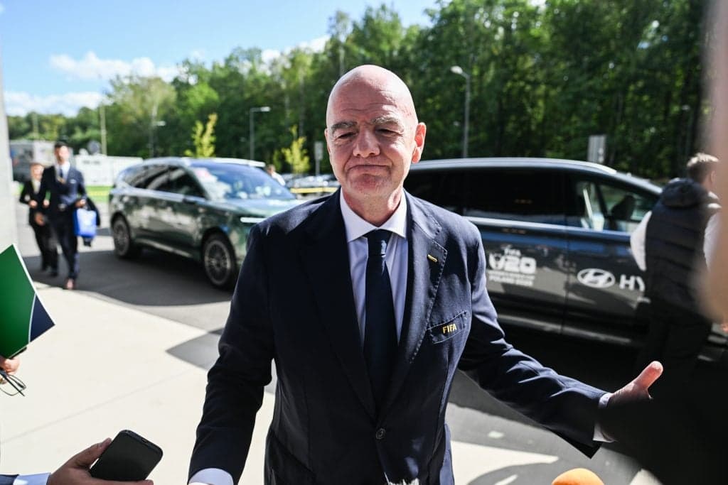 UEFA exige respostas da FIFA sobre comercialização da Copa do Mundo até 2 de novembro