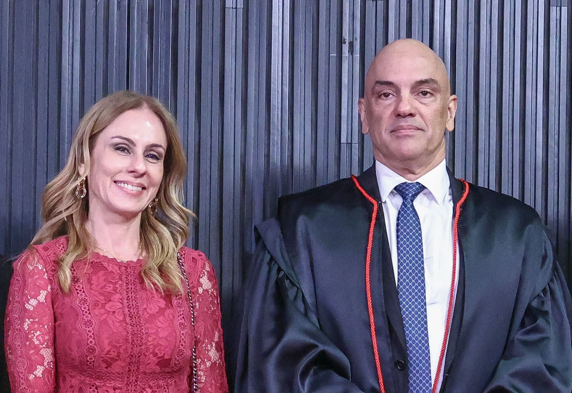 Ministro Alexandre de Moraes e esposa voaram em jatos de empresário sob investigação