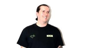 Kick: Transformando a Oposição em Oportunidade de Marca