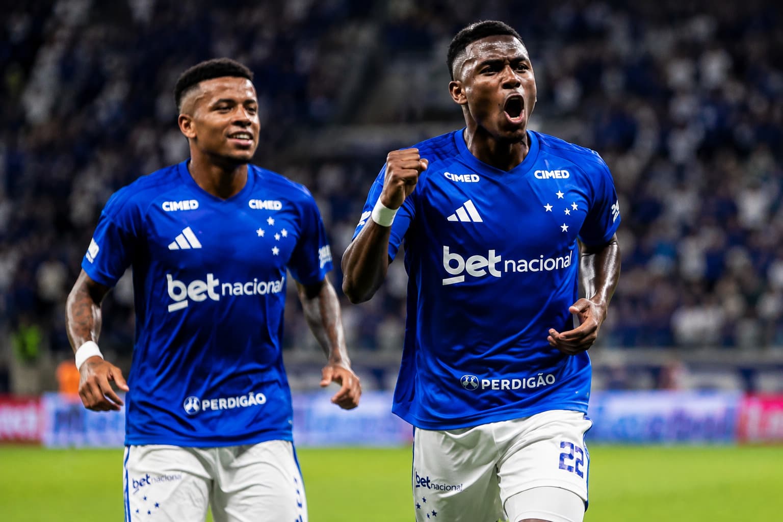 Cruzeiro é eliminado da Copa do Brasil após virada do Atlético-MG