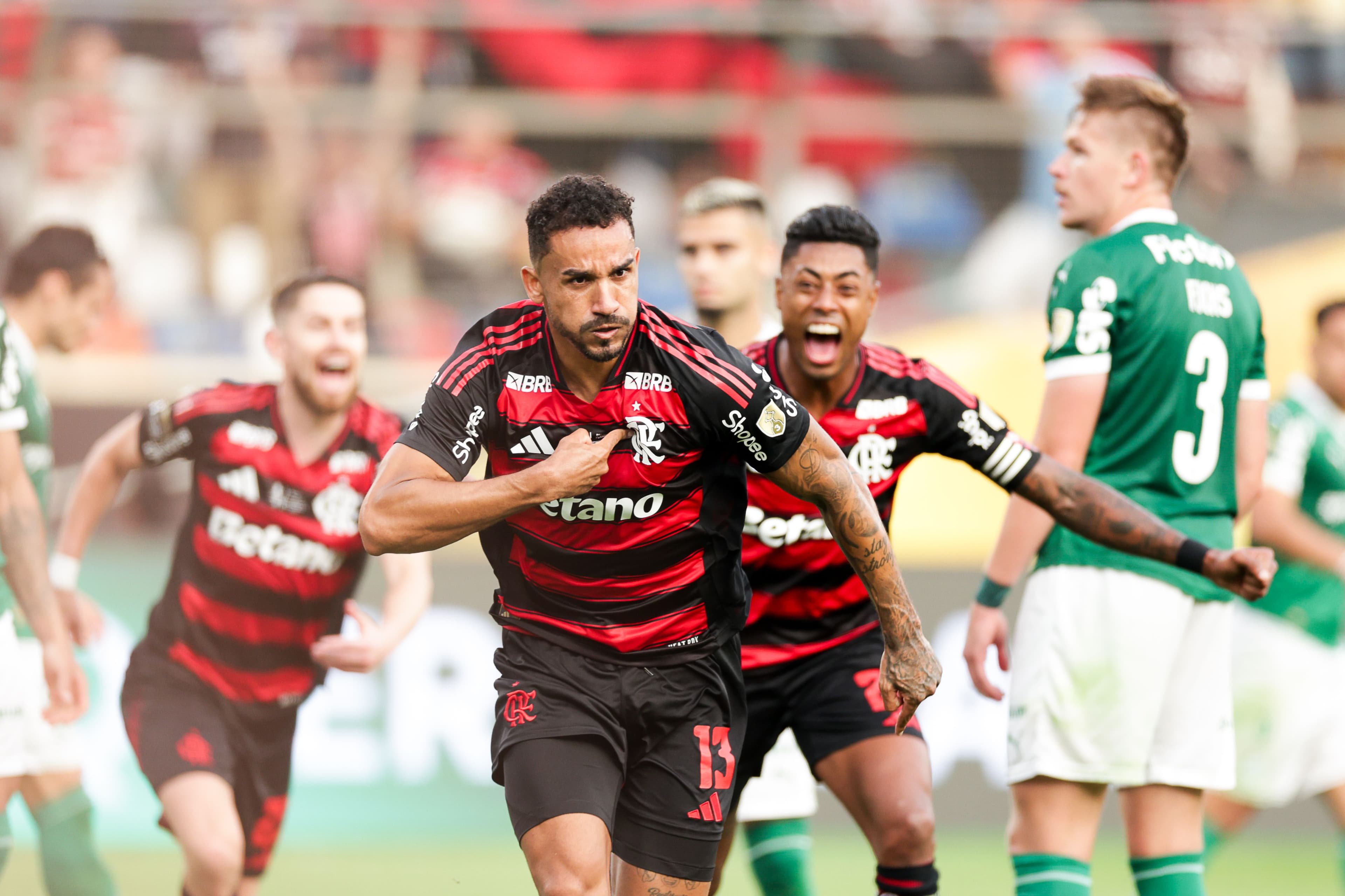 Flamengo elimina o Cruzeiro, avança na Libertadores e chega embalado para duelo pelo Brasileirão