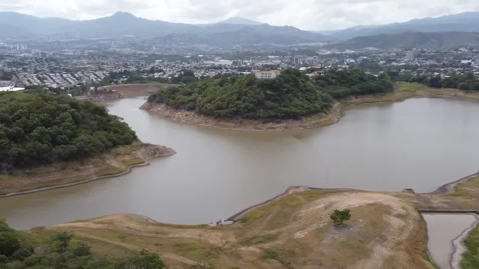 Tegucigalpa sofre racionamento de água devido à seca severa