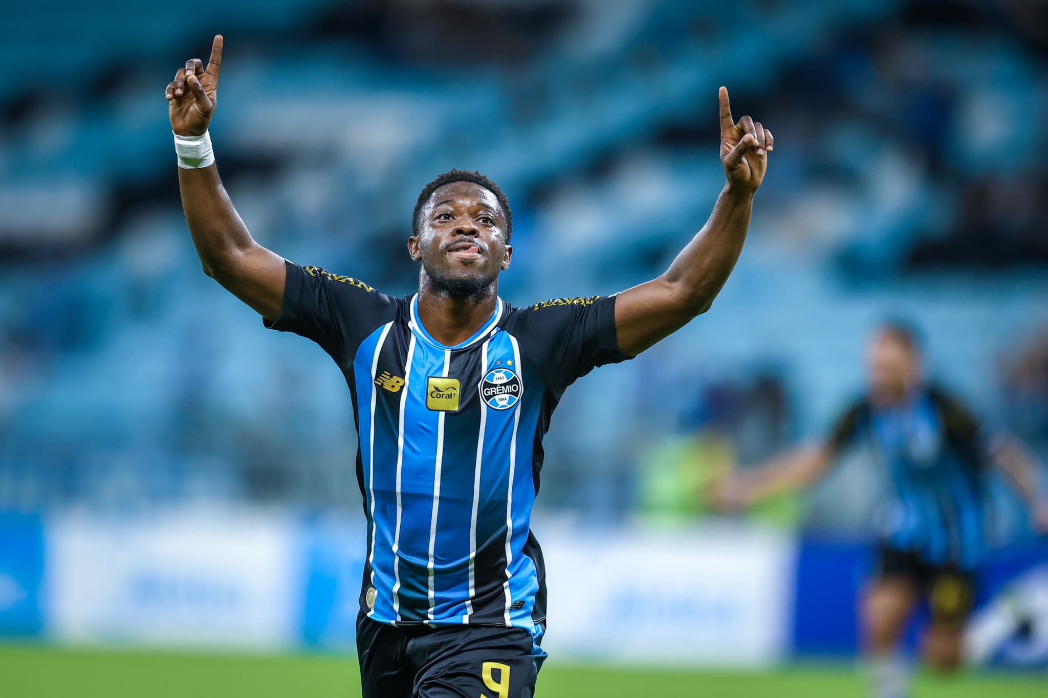 Grêmio busca vitória inédita em mais de um ano e encara Atlético-MG sob pressão no Brasileirão