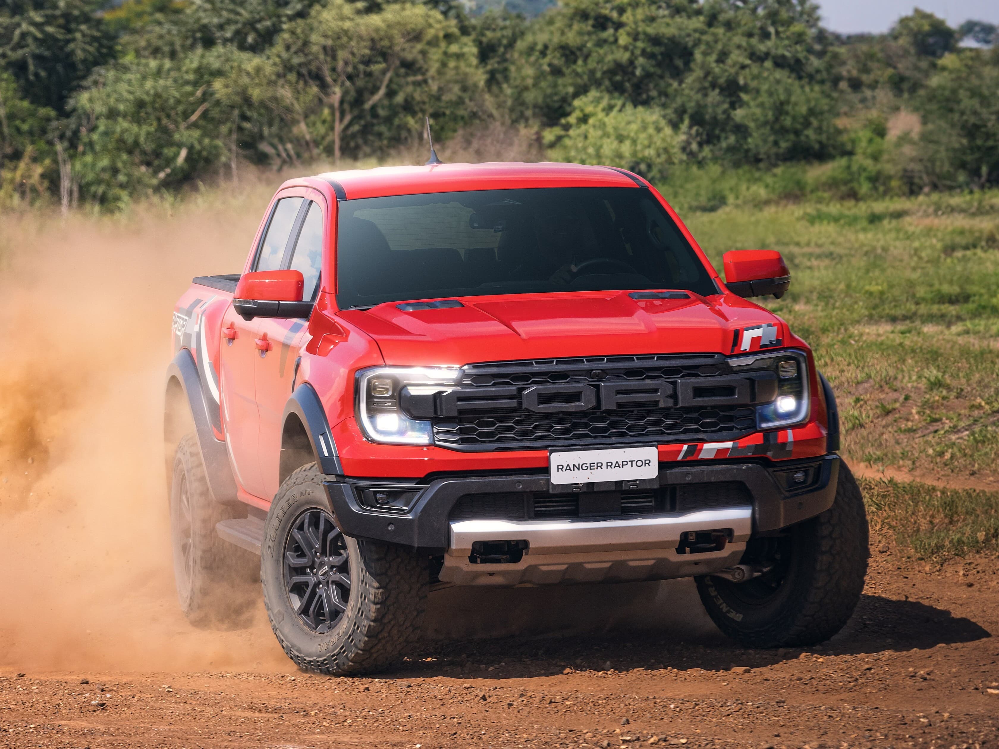 Ford anuncia recall para Ranger Raptor devido a problema nos airbags
