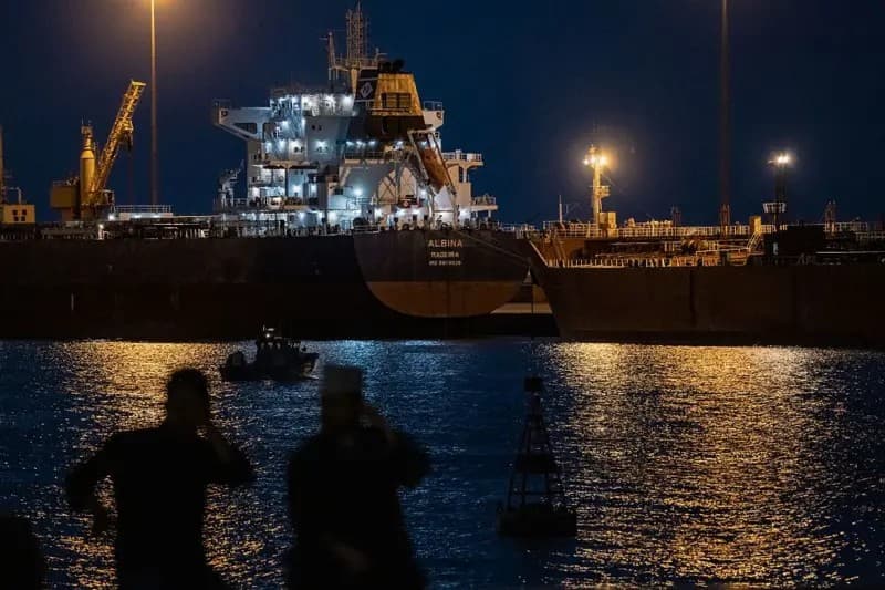 Irã Aumenta Controle sobre o Estreito de Ormuz em Meio a Conflito