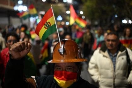 Governo alerta brasileiros sobre viagem à Bolívia em crise