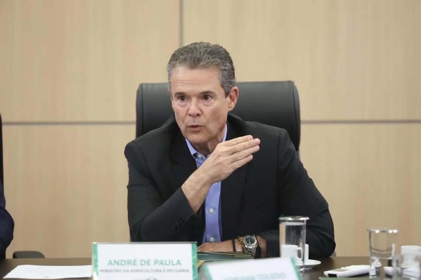 André de Paula lamenta restrições da UE às exportações de carnes