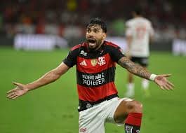 Lucas Paquetá não apresenta lesão grave e inicia tratamento no Flamengo