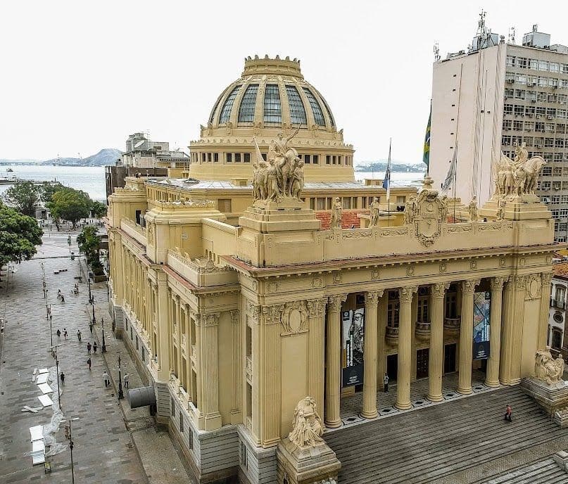 Instituto Combustível Legal critica emenda que altera definição de devedor contumaz