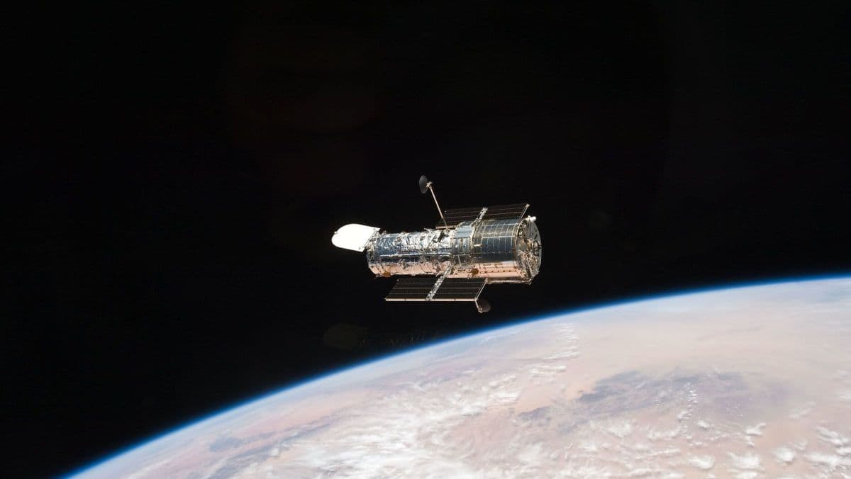 Telescópio Hubble será visível no Sudeste do Brasil nesta quarta