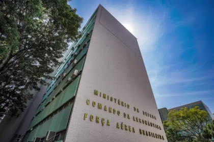 Homem é condenado por lavagem de dinheiro após fraudar pensão da Força Aérea Brasileira