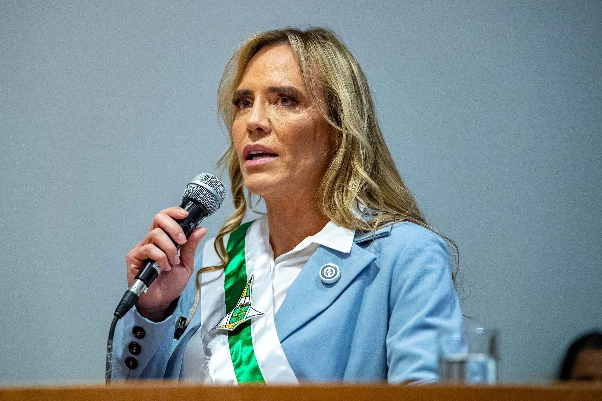 Celina Leão solicita empréstimo para salvar Banco de Brasília