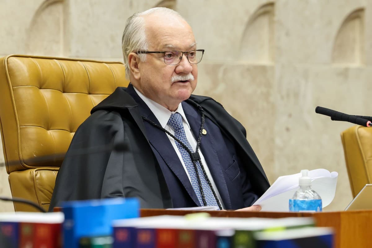 STF analisa relação entre ministro Alexandre de Moraes e ex-banqueiro Daniel Vorcaro