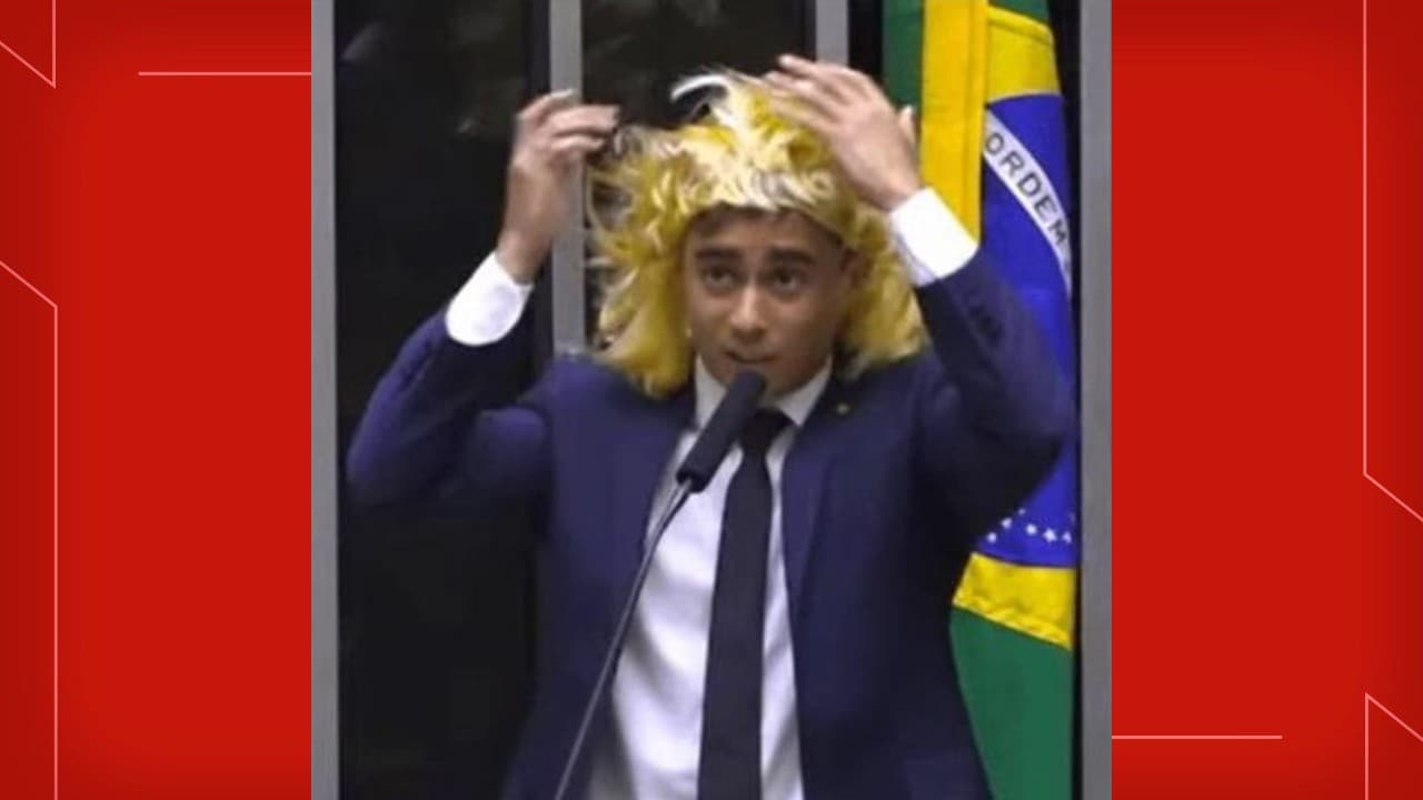 Nikolas Ferreira Tem Anulação de Condenação por Discurso Transfóbico na Câmara