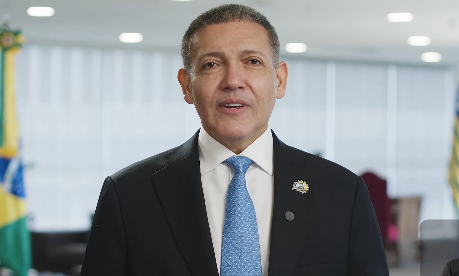 Presidente do TSE explica atraso na divulgação dos resultados das eleições