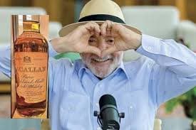 Flávio Bolsonaro processa Lula após escândalo de whisky macallan de R$ 500 mil