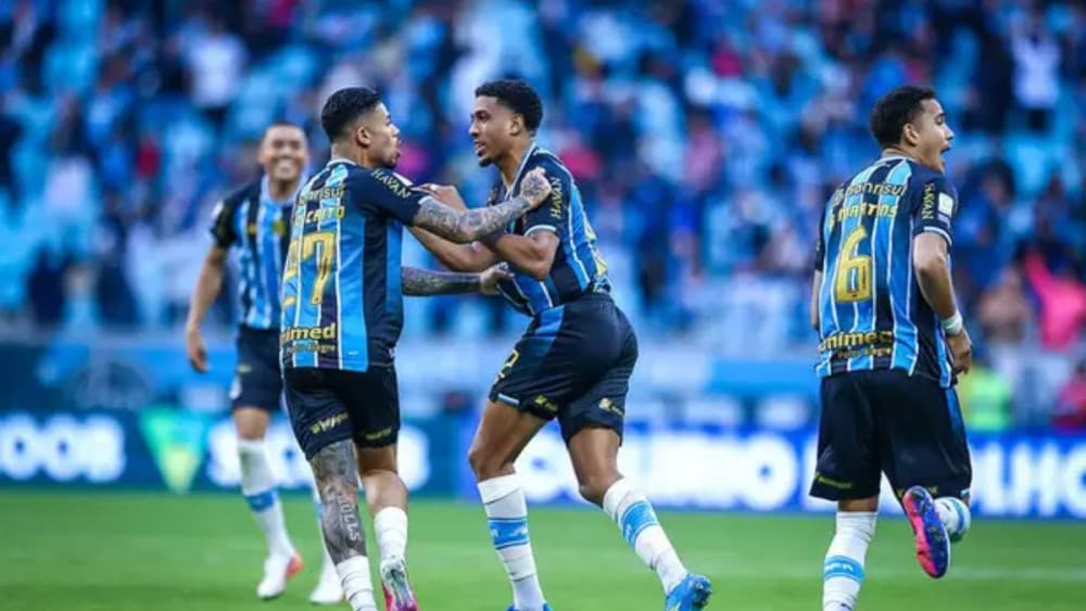 Grêmio busca embalar de vez: Grêmio encara Atlético-MG em teste de fogo fora de casa