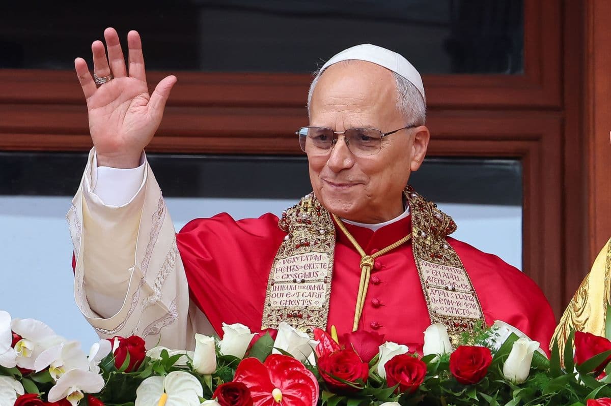 Papa Leão XIV critica Irã e condena mortes em protestos