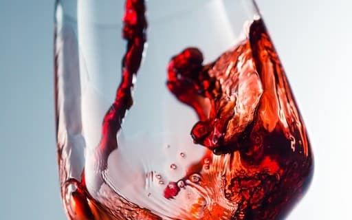 Produção de vinho na França deve ser uma das mais baixas em 30 anos