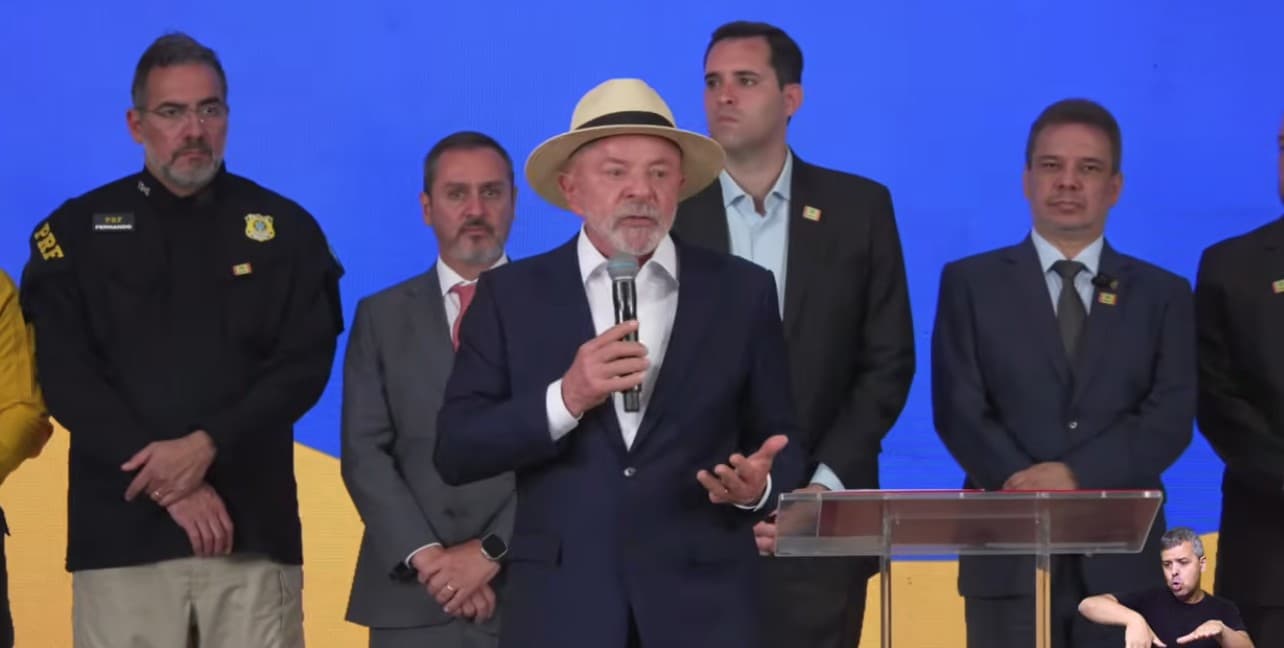 Lula rejeita classificação de PCC e CV como organizações terroristas