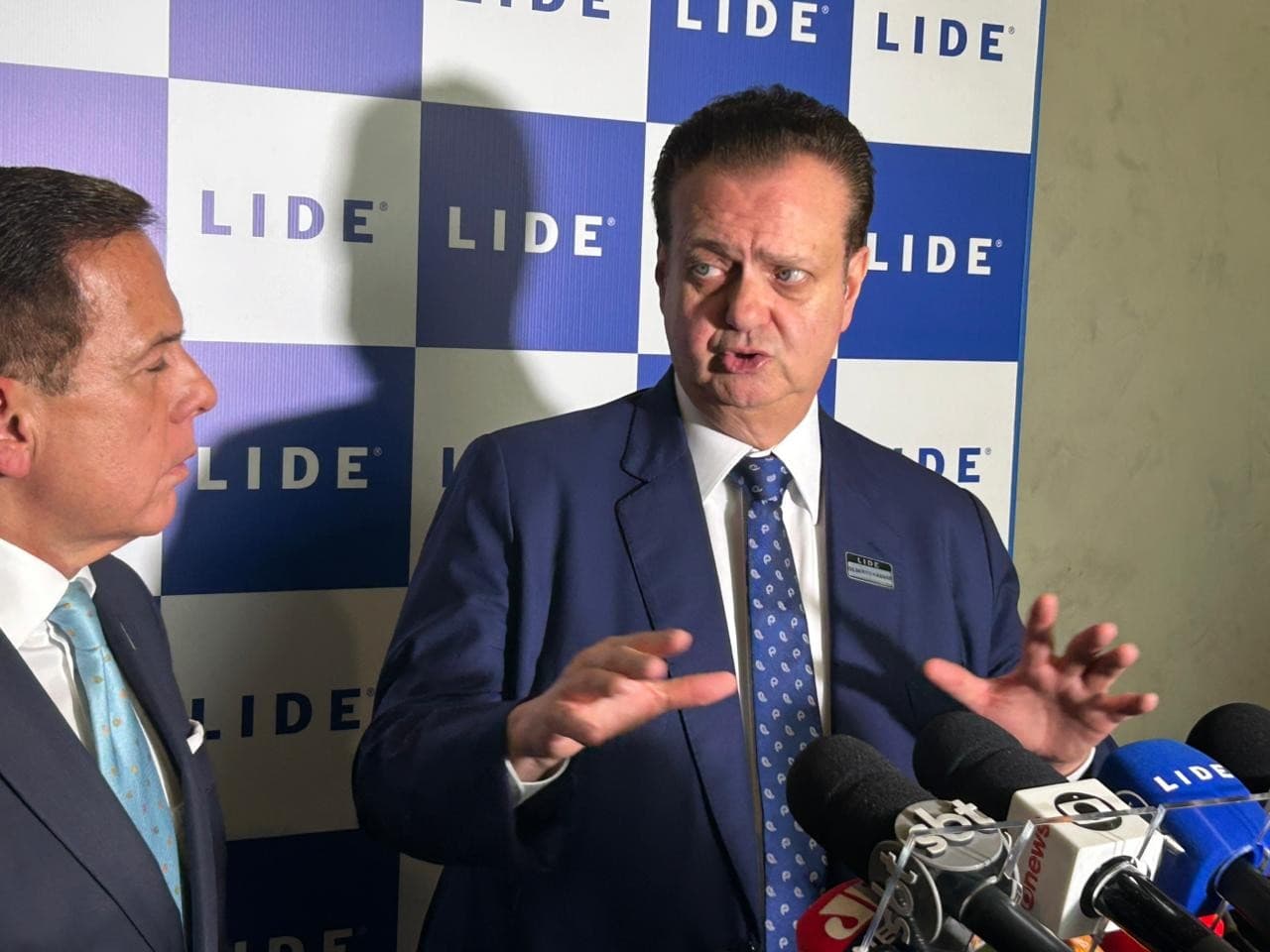 Gilberto Kassab pode ser vice de Ronaldo Caiado nas eleições de 2026