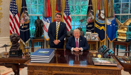 Levantamento sobre Flávio Bolsonaro e Trump será divulgado