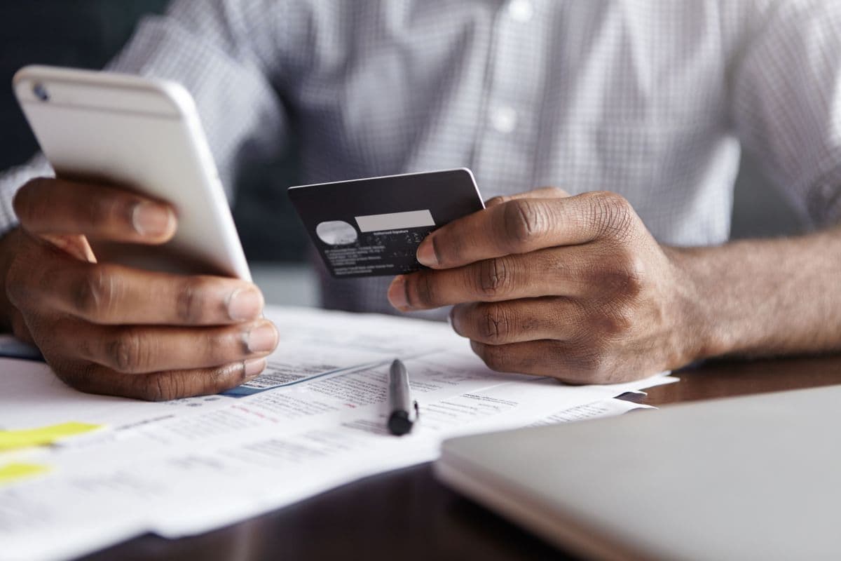Regras de empréstimo protegem aposentados de fraudes e melhoram condições