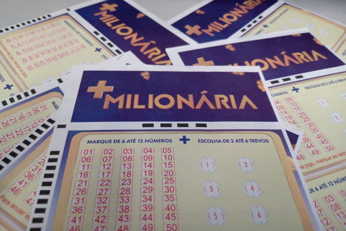 Resultado da +Milionária de hoje: veja números e trevos sorteados no concurso 390