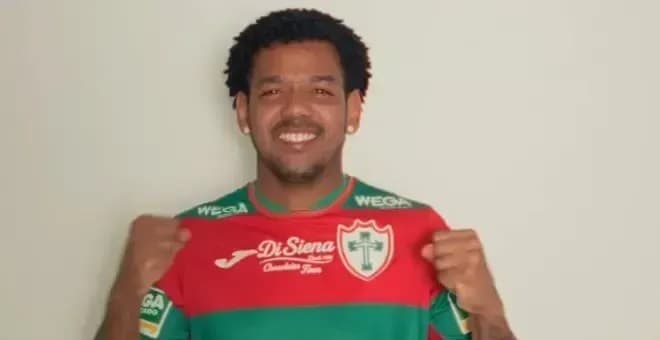 Romarinho, ídolo do Corinthians, é contratado pela Portuguesa até 2027