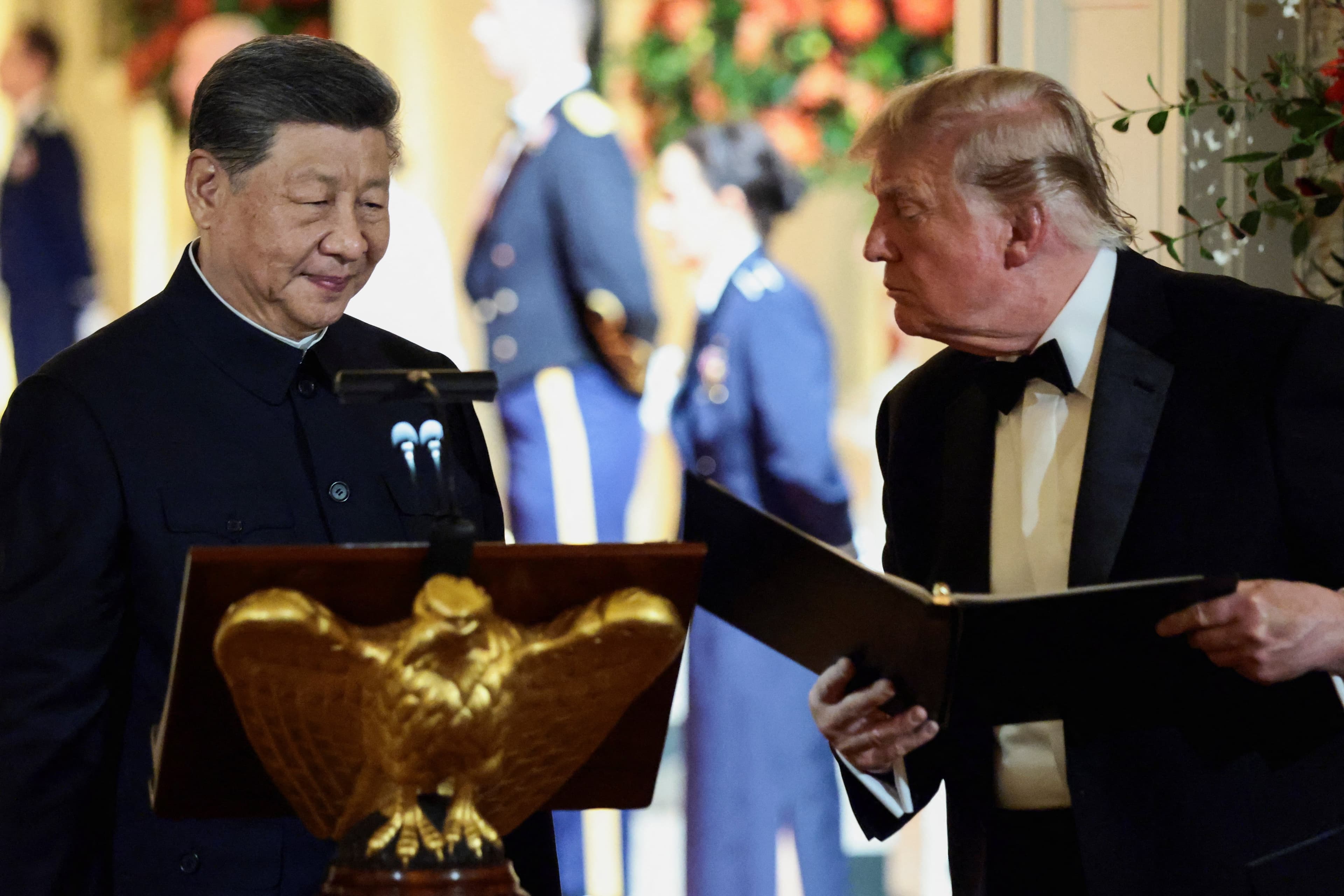 China e EUA firmam acordo de redução de tarifas de US$ 30 bilhões