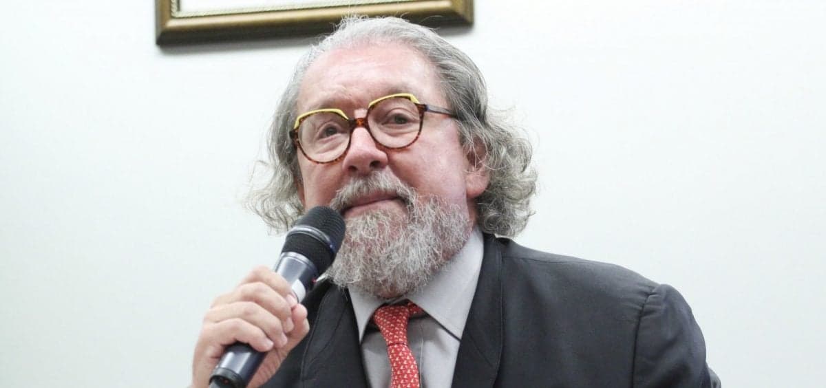 Reflexões sobre as Eleições: Voto e Democracia em Jogo