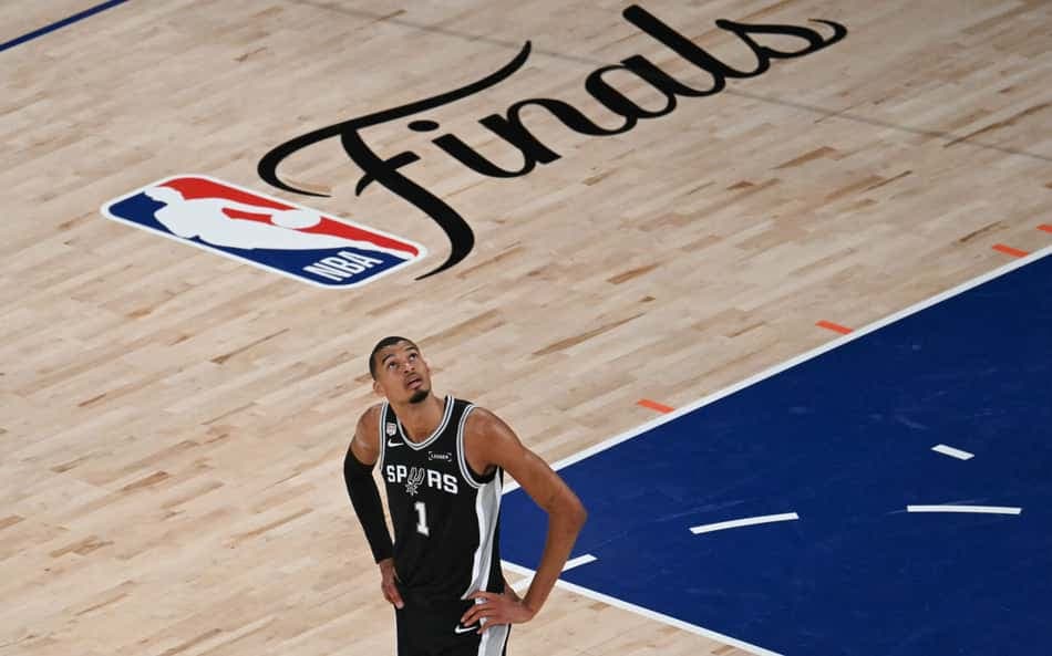 NBA entra em nova fase: mercado movimenta estrelas e temporada 2026/27 ganha expectativa