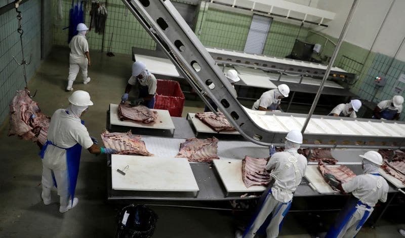 Mudança na jornada de trabalho pode elevar custos operacionais de setores alimentícios