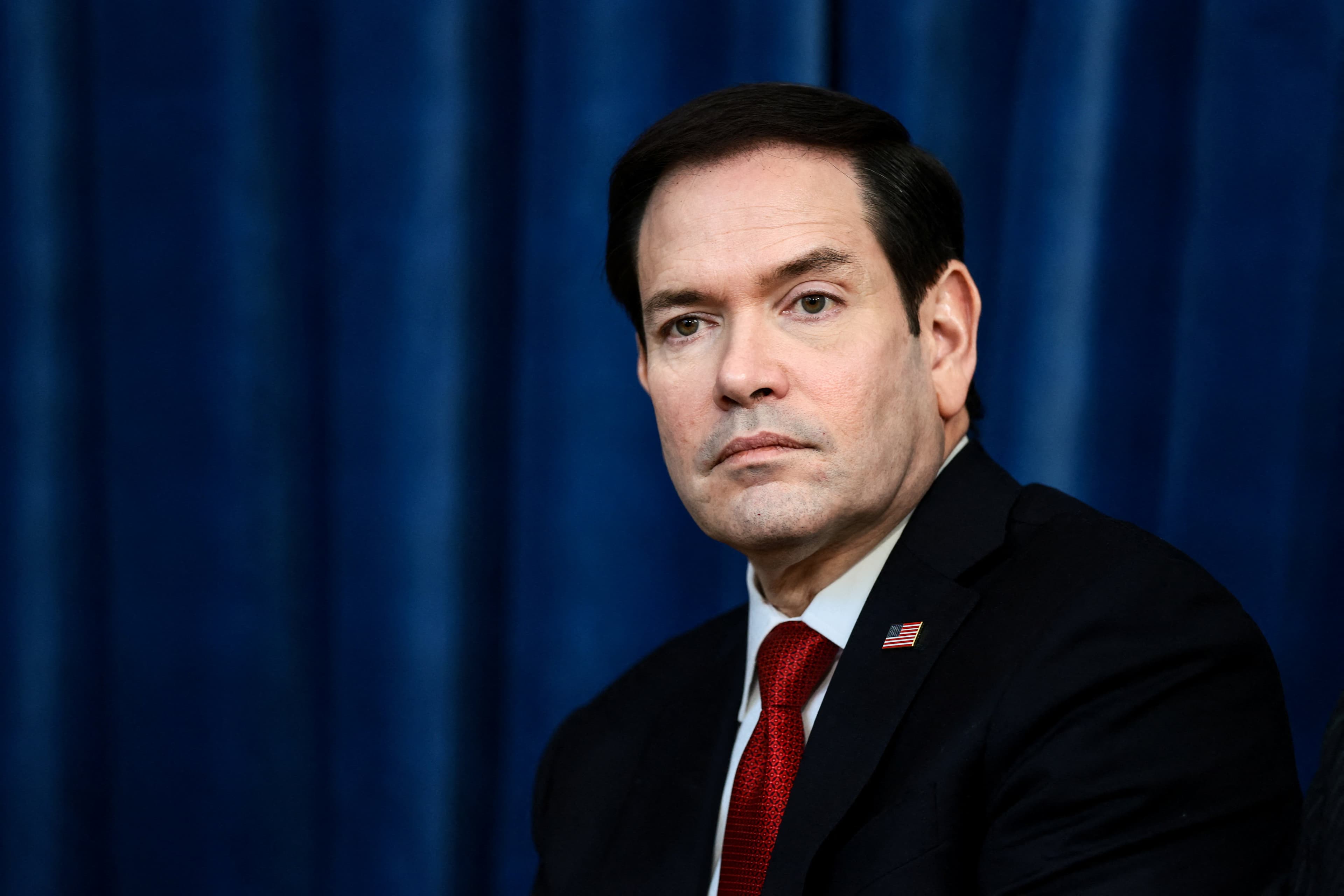 Marco Rubio lidera reunião contra terrorismo de extrema esquerda