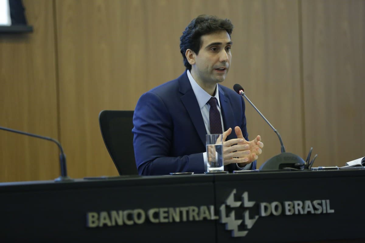 Banco Central prevê desaceleração na oferta de crédito em 2027