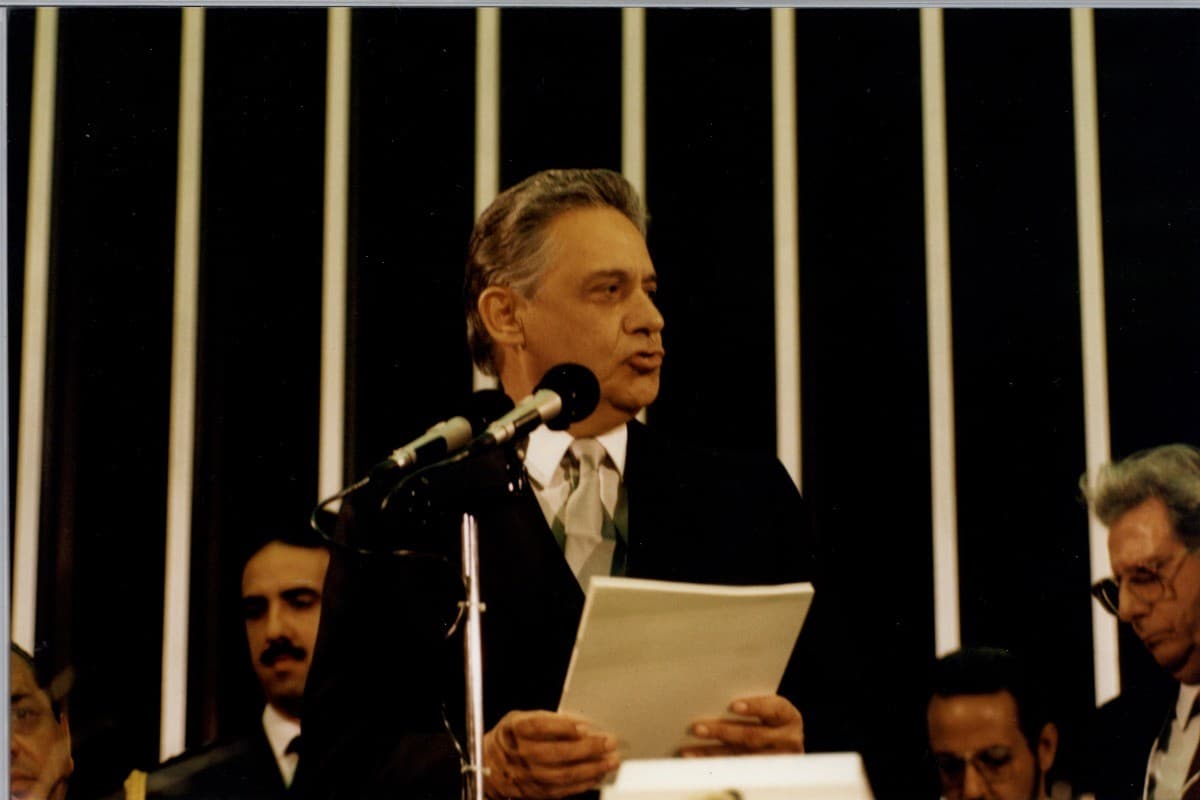 Fernando Henrique Cardoso: Um Marco nas Eleições Presidenciais do Brasil