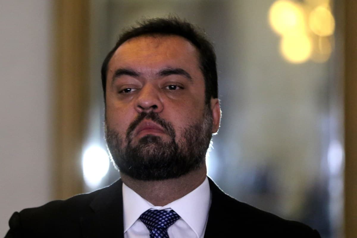 Operação Sem Refino investiga ex-governador Cláudio Castro