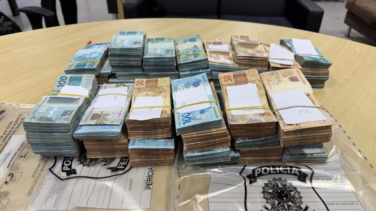 Dinheiro apreendido com advogada gera investigações no DF