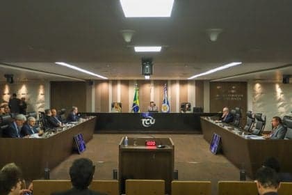 TCU aprova contas de 2025 com ressalvas à gestão de Lula