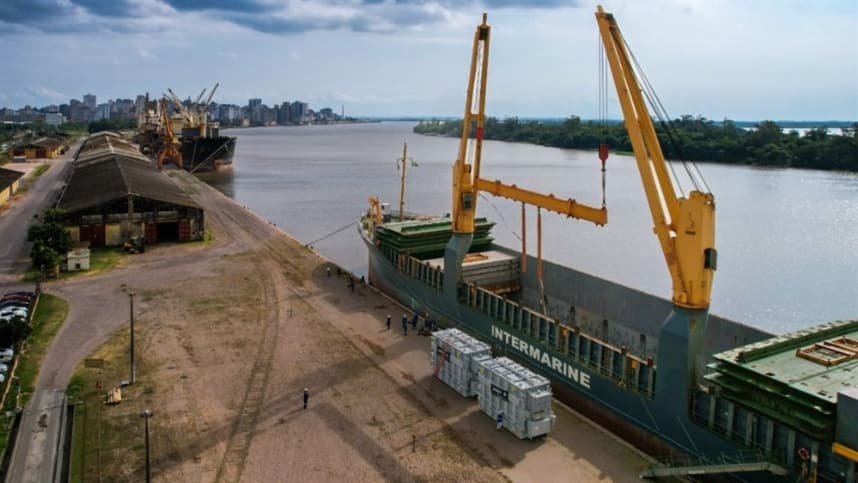 Movimentação de cargas atinge recorde no Porto de Porto Alegre