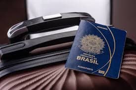 A liberação de passaportes retidos por débitos trabalhistas é análise individual