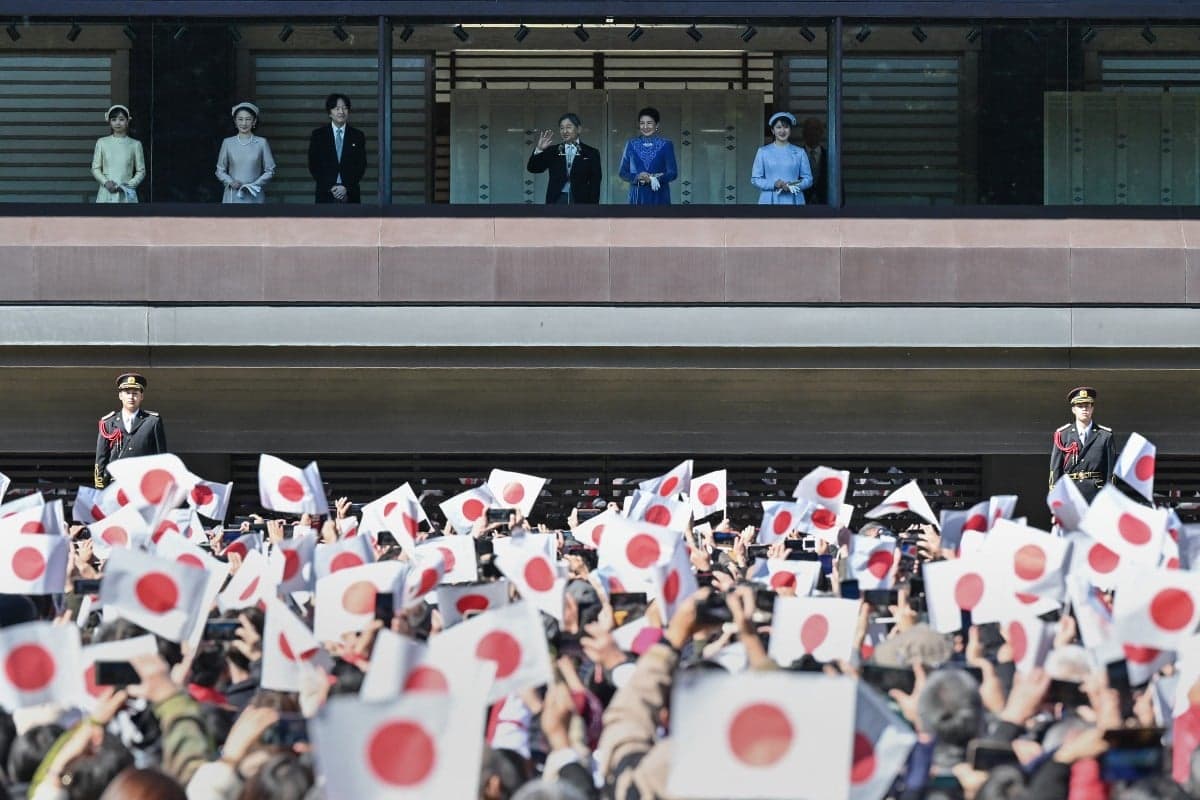 Japão mantém veto à imperatriz feminina apesar de grande apoio público
