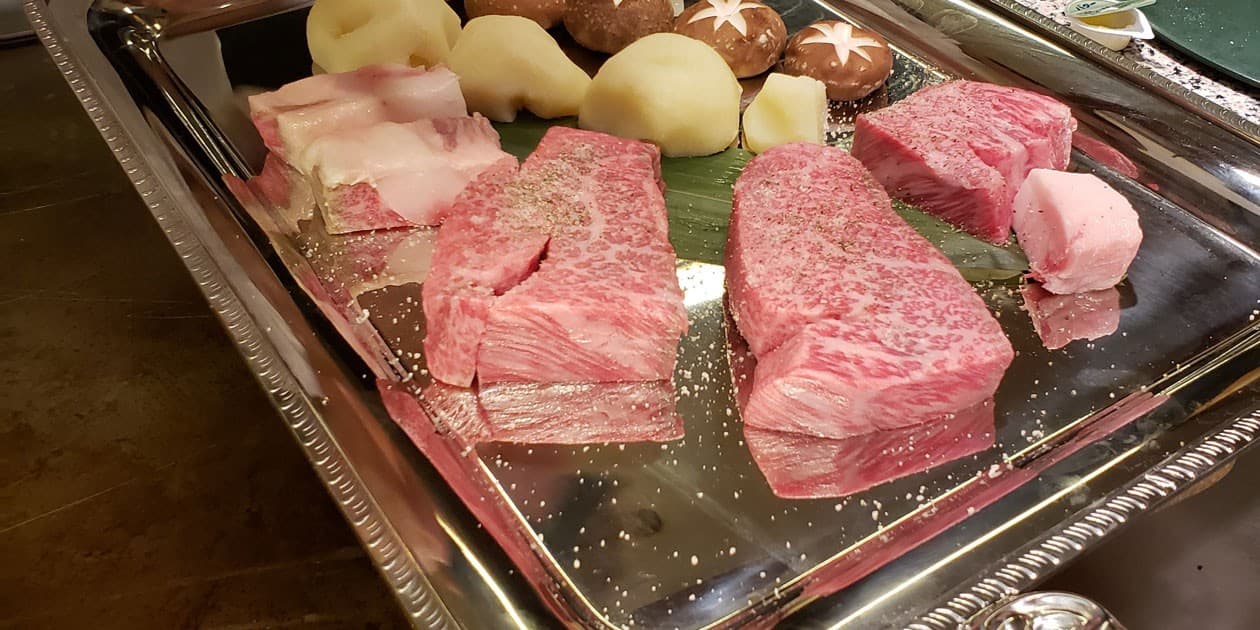 Wagyu: a carne japonesa famosa pelo preço e marmoreio