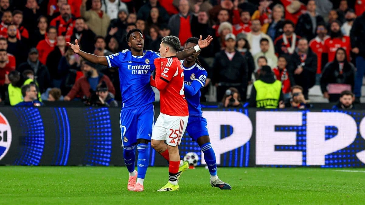 Homofobia no futebol é tão grave quanto racismo, diz Joaquim Evangelista