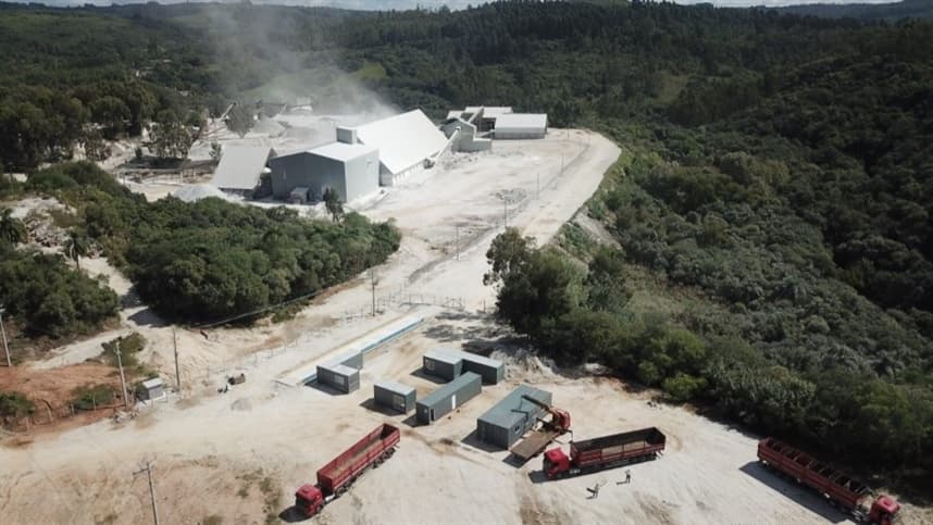 Águia Fertilizantes inicia produção de Pampafos no RS